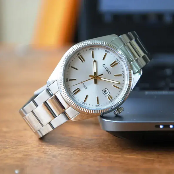 m　904050 ホワイトケージ Casio MTP-1302-7A2VDF Watch – New World