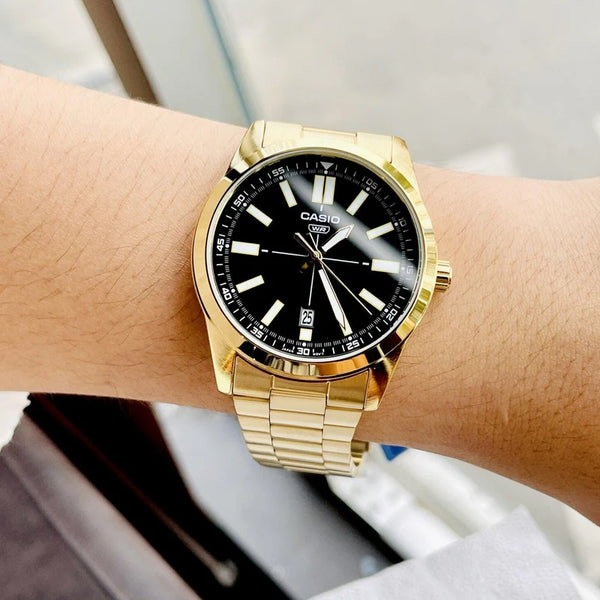 Orologio Casio MTP-VD300G-1E Nero Analogico Oro Acciaio Inox Quarzo Uomo Casual