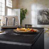 Delonghi CTOT4003.BG 4 Slice Toaster