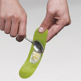 Joseph & Joseph 20065 Garlic Crusher - Green