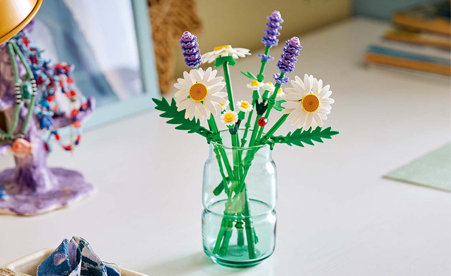 11508 LEGO® Botanicals Daisies – New World