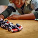 77250 LEGO® Speed Champions MoneyGram Haas F1® Team VF-24 Race Car