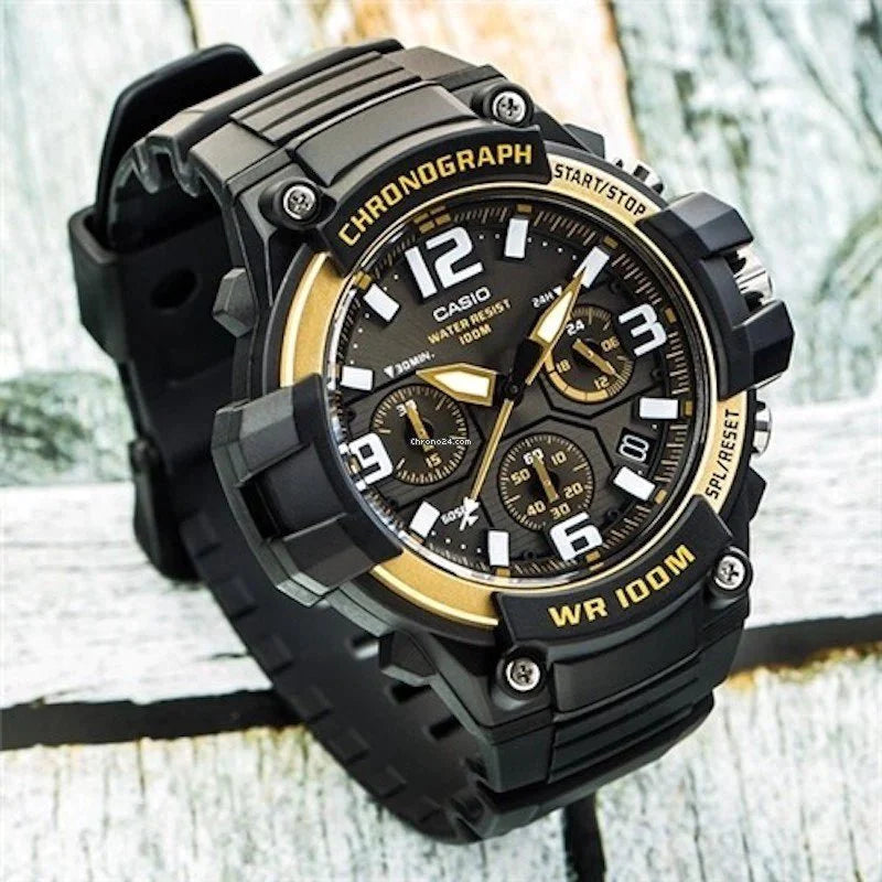 Casio men's mcw100h sales heavy duty design watch