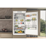 Whirlpool WH SP70 ZA T121 Integrated Built In Fridge/Freezer